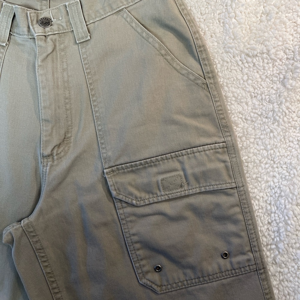 Lee Riveted Women's Cargo Utility Pants with Pockets Tan Size 8 - Picture 5 of 10